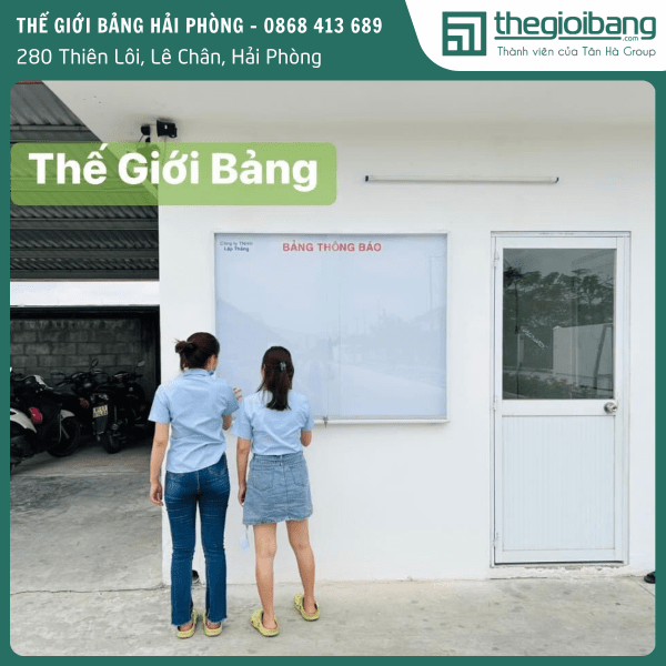 Bang thong tin treo tuong co kinh lua (2)